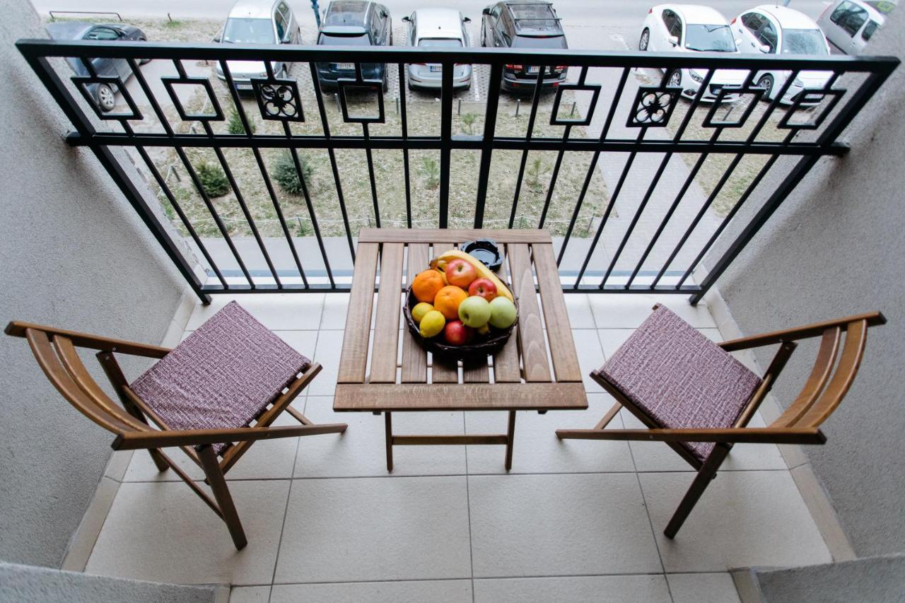 Apartman Kristina 4* 수보티차 외부 사진